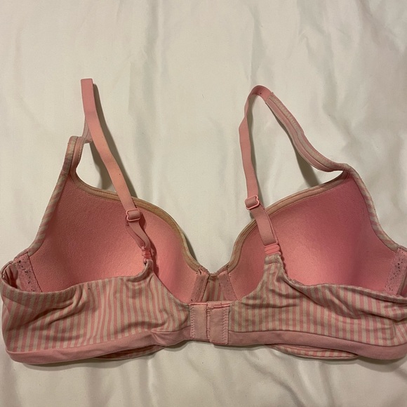 Victoria’s Secret Body by Victoria 36 C lined bra. Pink striped - Picture 3 of 7
